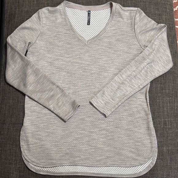 Kuhl Tops - Kuhl Maven Long Sleeve V Neck Layer Top